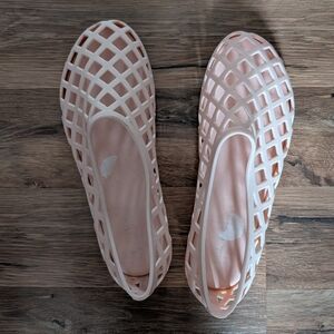 Nicole Miller Pink Mesh Flats